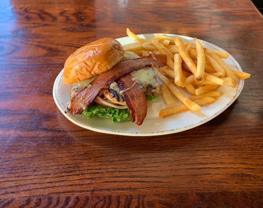 Kieran's Irish Pub by null