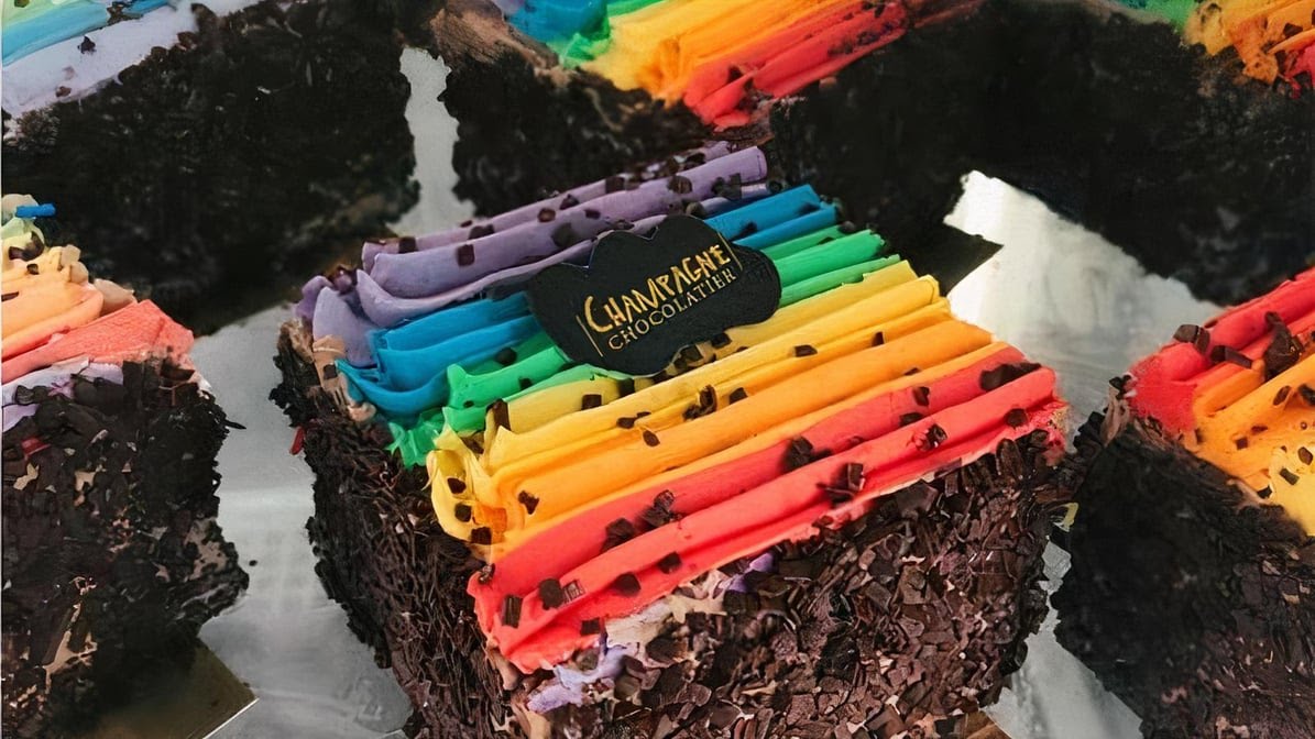 Champagne Chocolatier by null