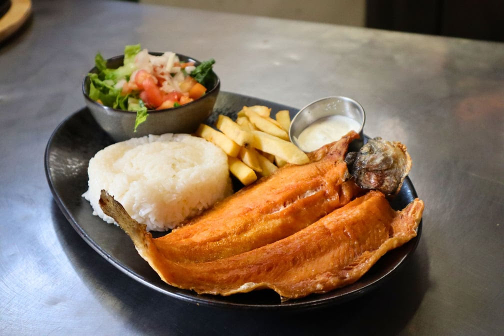 La Fonda Colombiana Restaurante Bar by null