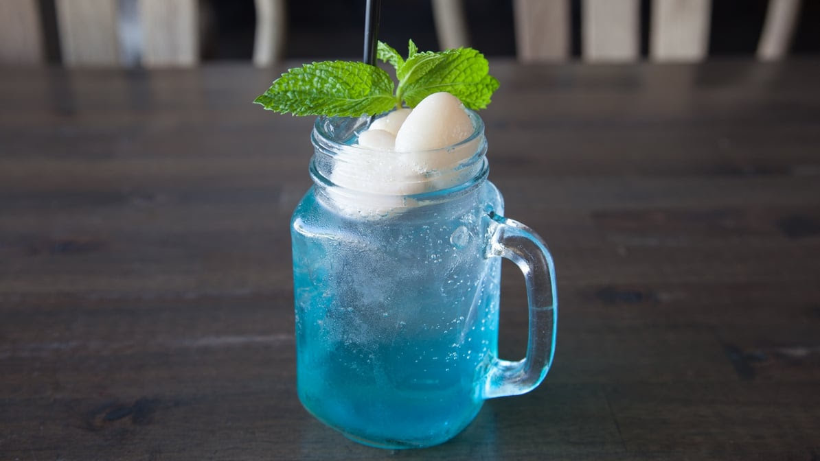 RIZE THAI SUSHI by null