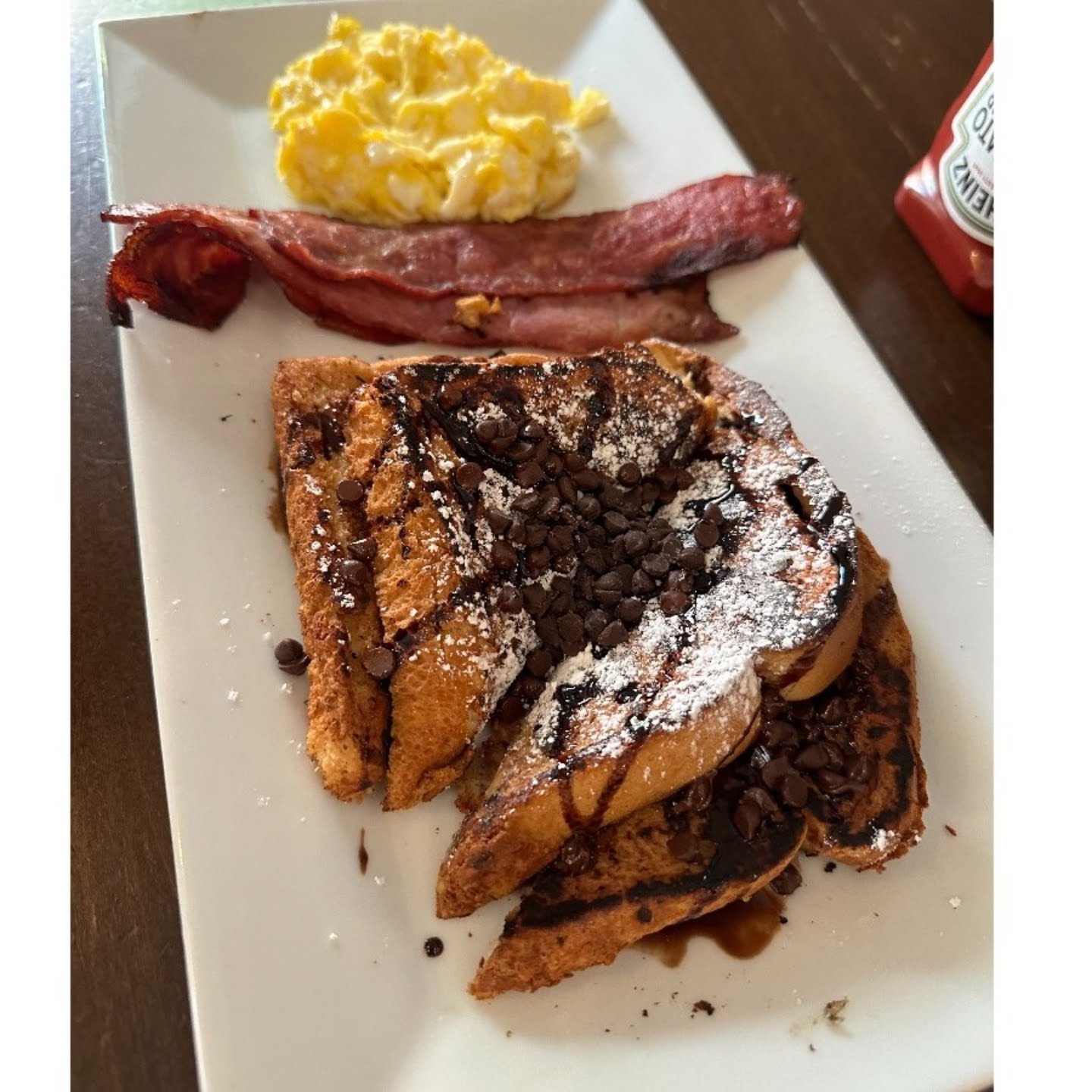 Val's Restaurant by null