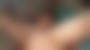 молоденькие писи |Писька под длинным платьем молоденькой девушки. Фото