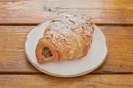 Basecamp Dinette by null