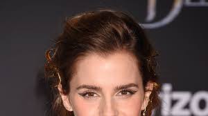 Emma watson goes nude for natural beauty jpg x Emma watson sexy pics