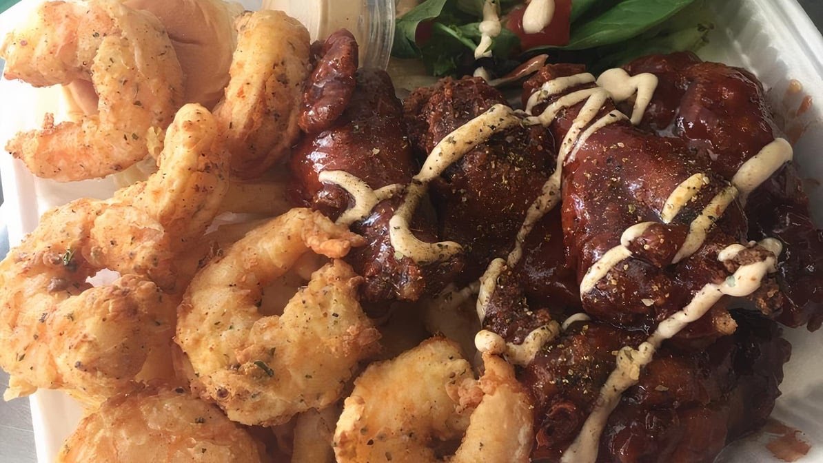 Cravin' It (Food Truck) by null