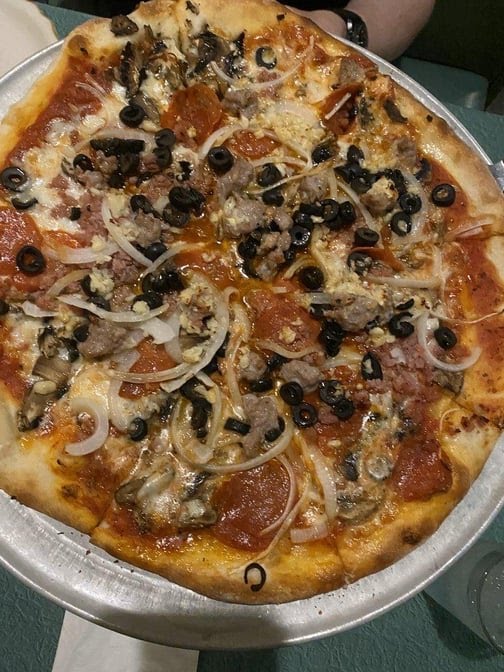 Gaspare's Pizza House & Italian Restaurant by null