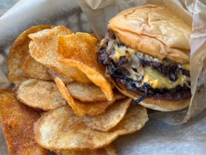 Metropolitan NY Pizza+Burgers+Cocktails by null