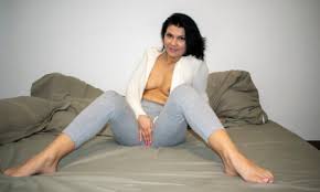 Yoga pants solo jpg x Yoga pants solo