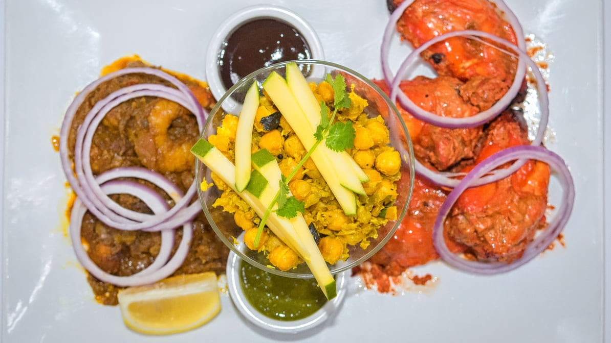 CholaNad Restaurant & Bar by null