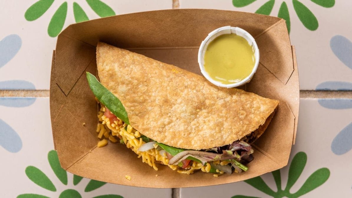 Taco Flats-Riata by null