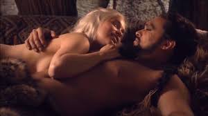 Daenerys targaryen lesbian sex with the slave in game of thrones parody jpg x Daenerys sex