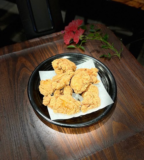 Energy Bistro & Karaoke by null