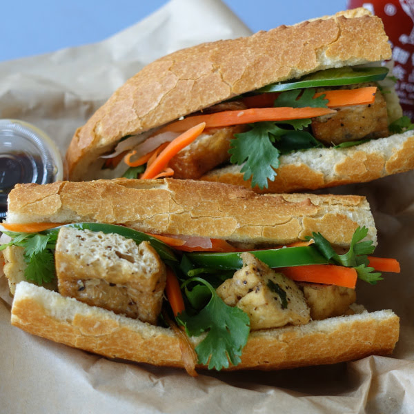 O Banh Mi by null