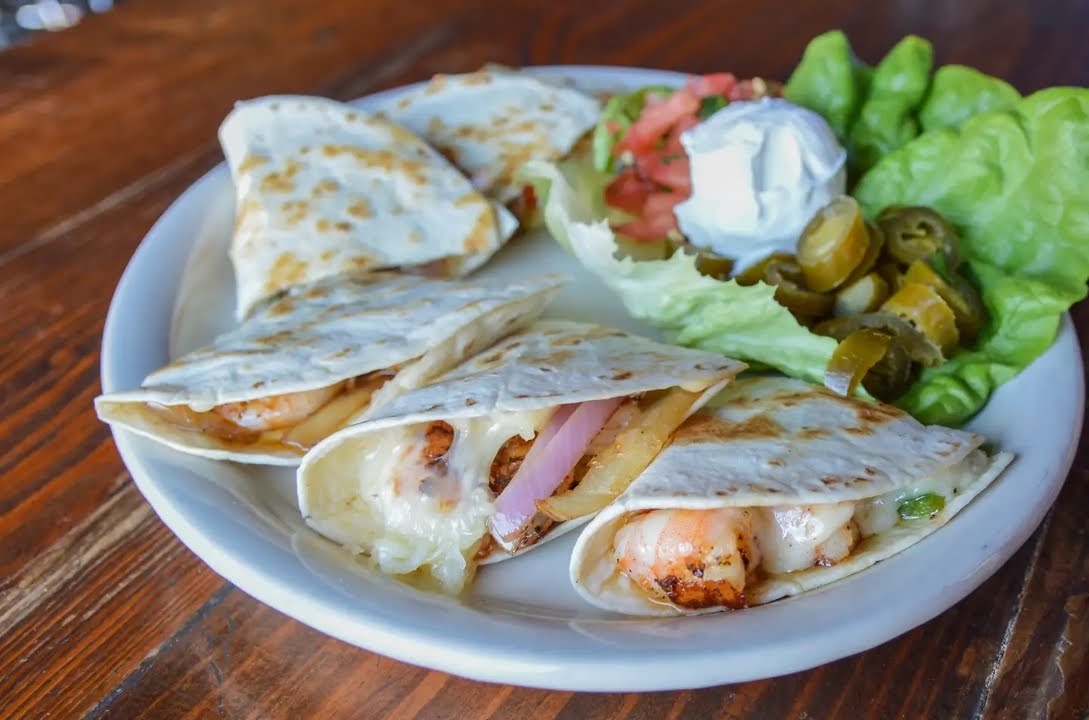 Doc's Backyard Grill by null