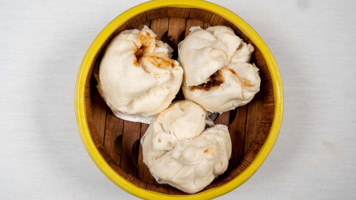 Li Wah by null
