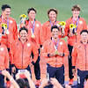 決勝戦後に稲葉監督の首にメダル 菊池が思い語る「監督にかけて ...