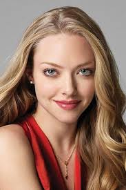 Amanda seyfried plays a porn star jpg x Seyfried sexy