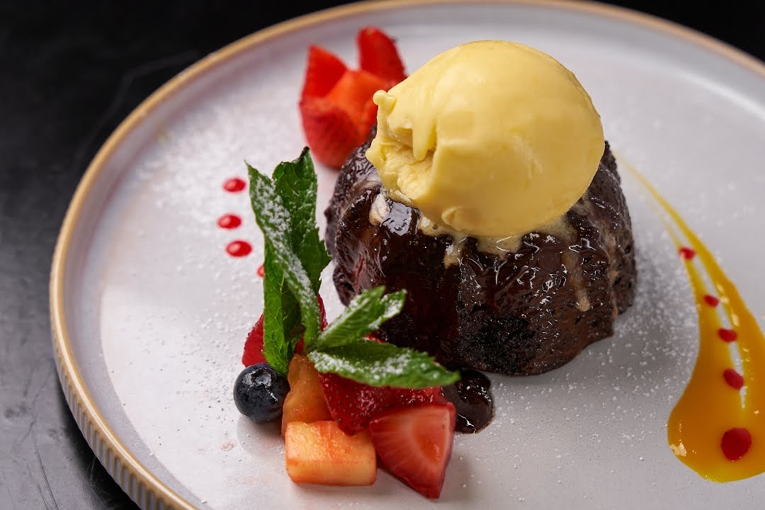 The U bar and grill by null