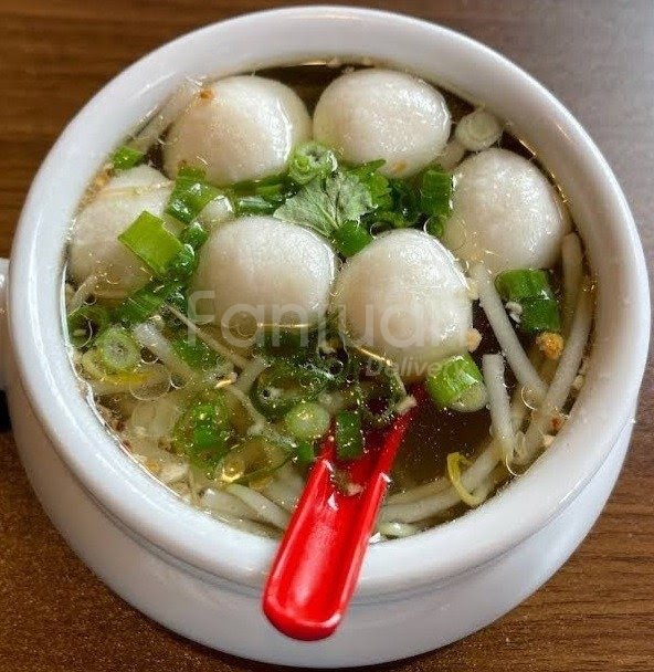 Yaowarat Thai Street Food by null