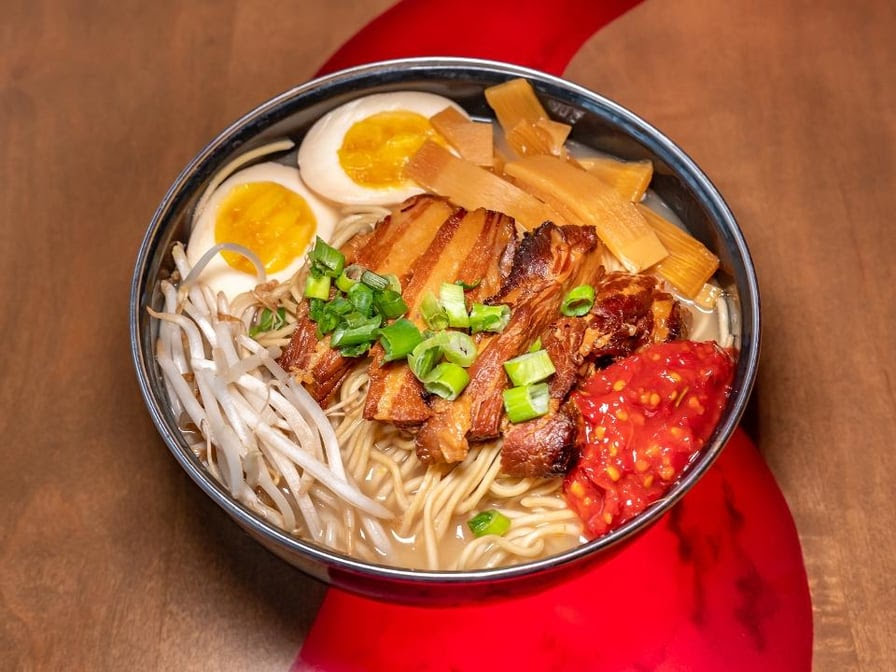Dragon Tiger Noodle Co. by null