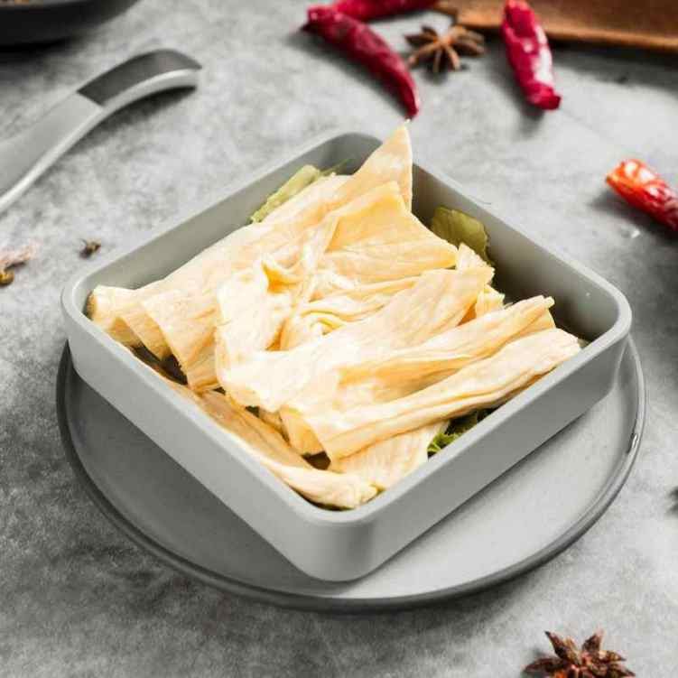 A Spicy Pot 一家麻辣烫 by null