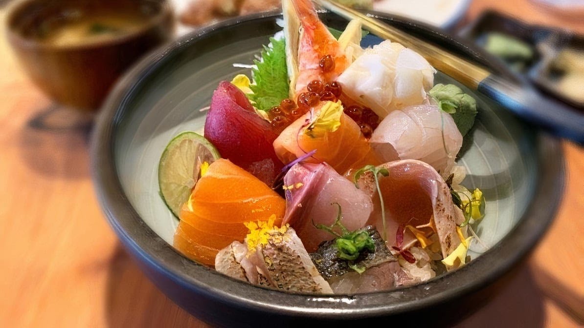 Nakama Sushi by null