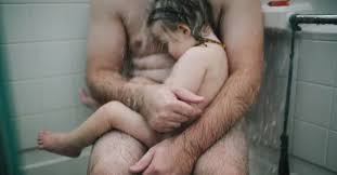 Маленький сын и голая мать|Голая мама с сыном видео watch online