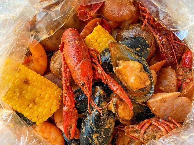 Hook & Reel Cajun Seafood & Bar by null