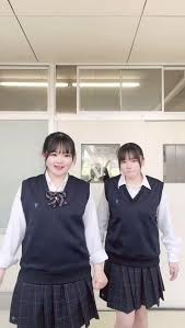 中学生ぽっちゃり|𝐇𝐚𝐬𝐡𝐢𝐦𝐨𝐭𝐨𝐤𝐮𝐧/🇯🇵】 | . 幼少期から中学生くらいまでぽっちゃりだった僕は  『可愛いね』と綺麗なお姉さんにほっぺをぷにぷにされるのは嫌じゃなくて、むしろ好きだったけど、 大きくなるにつれてぷにぷにのほっぺが嫌になった。  男らしくなかった。 言わ ...