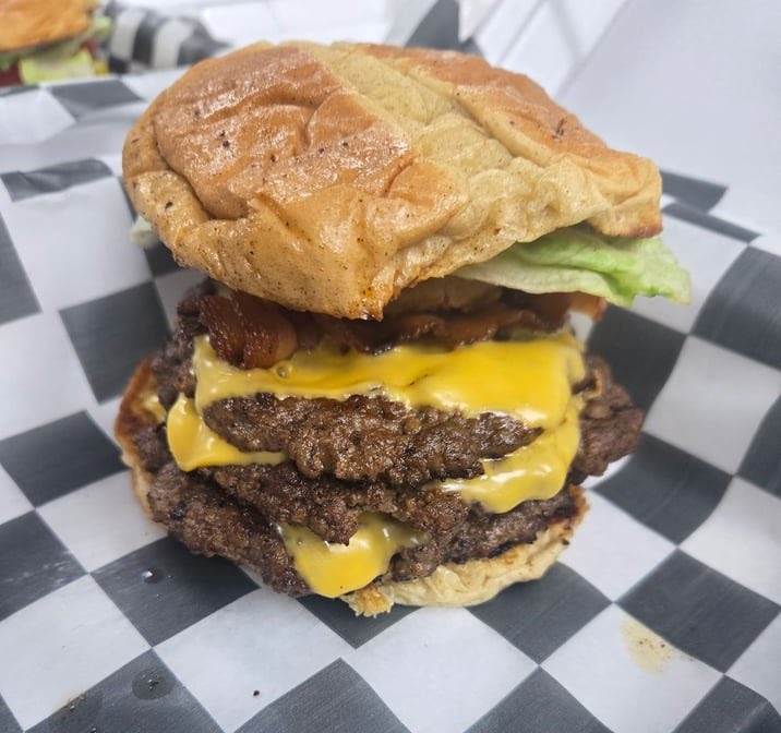 Sweet’s Sports Tavern & Eatery by null