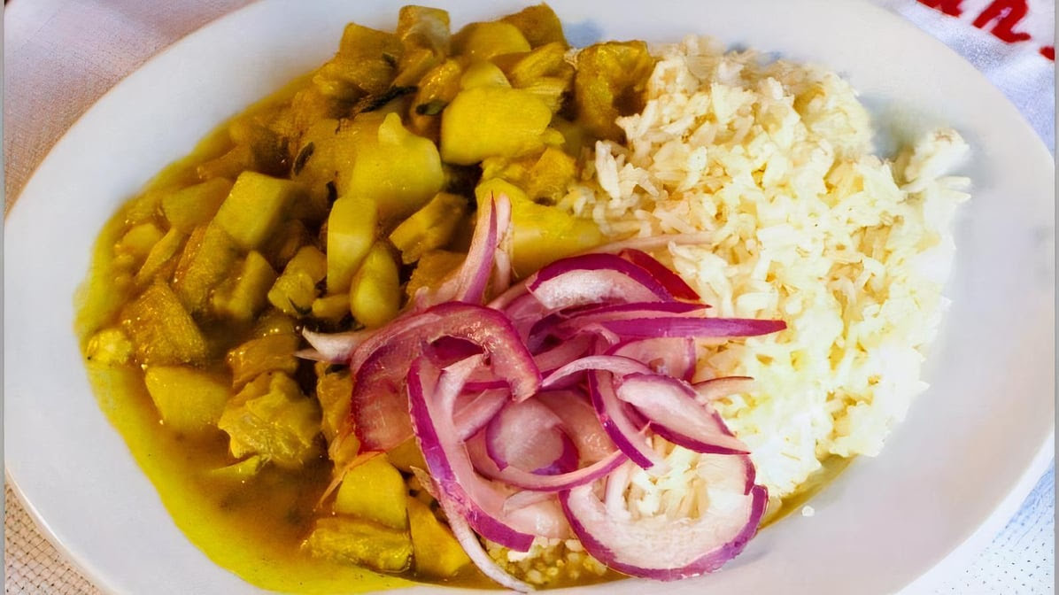 Abuelita’s House Pastries & Peruvian Food by null