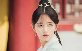 鞠婧祎 明星合成  |鞠婧禕《花間令》飾演最美病嬌惡女！每天一杯蜂蜜水、勤濕敷保養維持女神級美貌身材