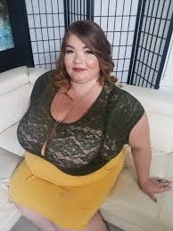 Lexxxi luxe big dreams screwed outdoors the pool with facial cumshot jpg x Bbw lexxxi luxe