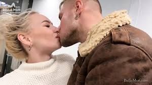 Kashmiri porn bhabhi pleases boss jpg x Indian sex blog