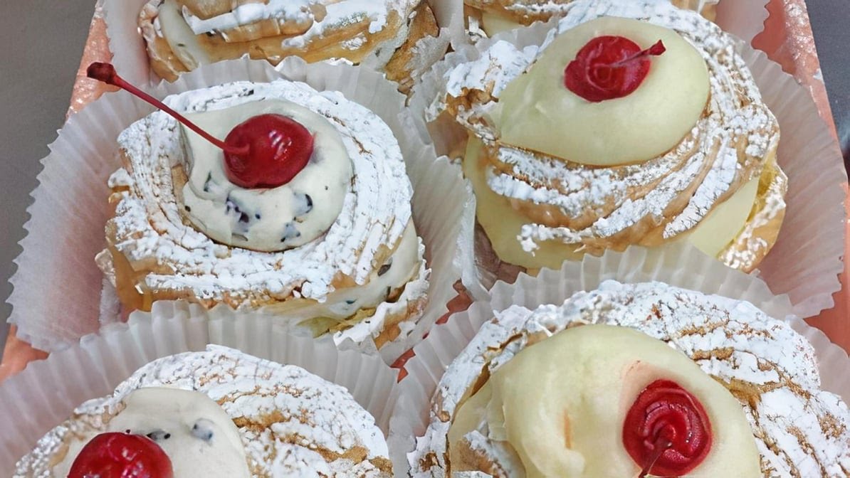 Oteri's Italian Bakery by null