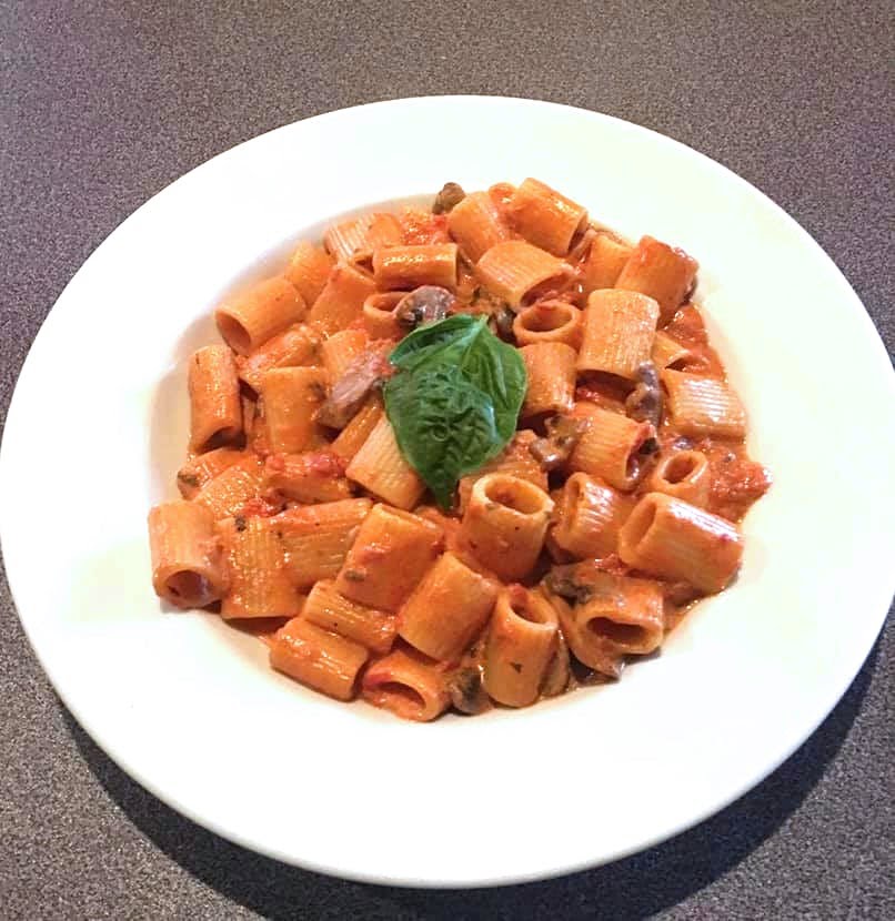 Louisa's Pizza & Pasta by null