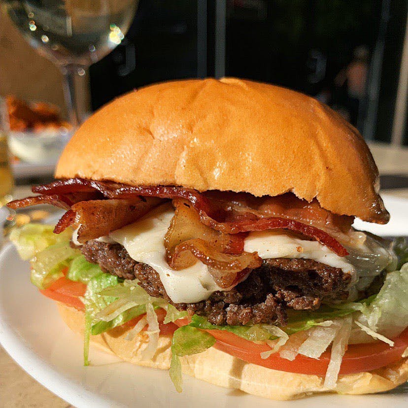 Giovani's Bar & Grill by null