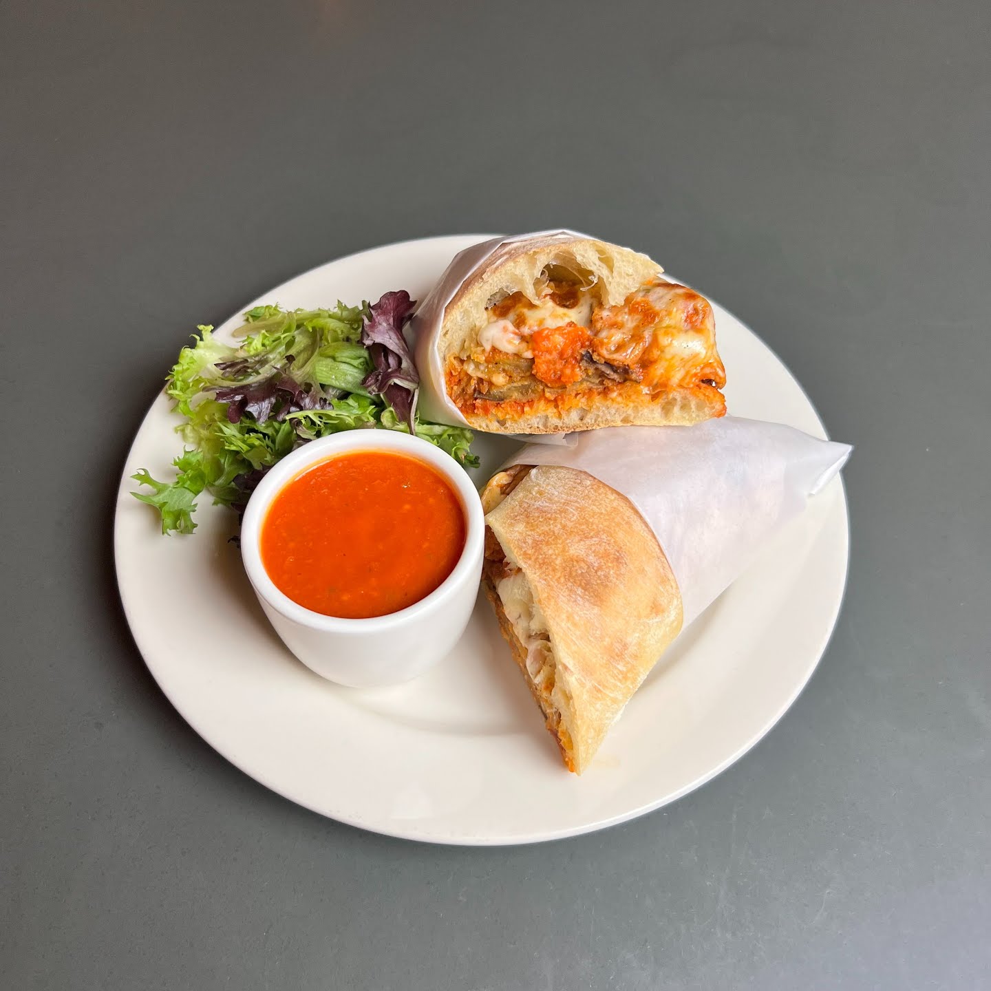 Gruppo NYC Thin Crust Pizza by null