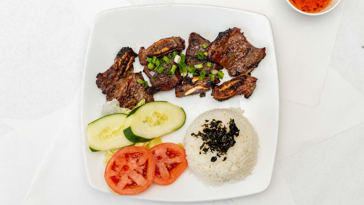 Pho Tan Vinh by null