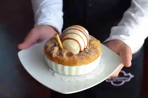 Eloise Chic Cuisine by null