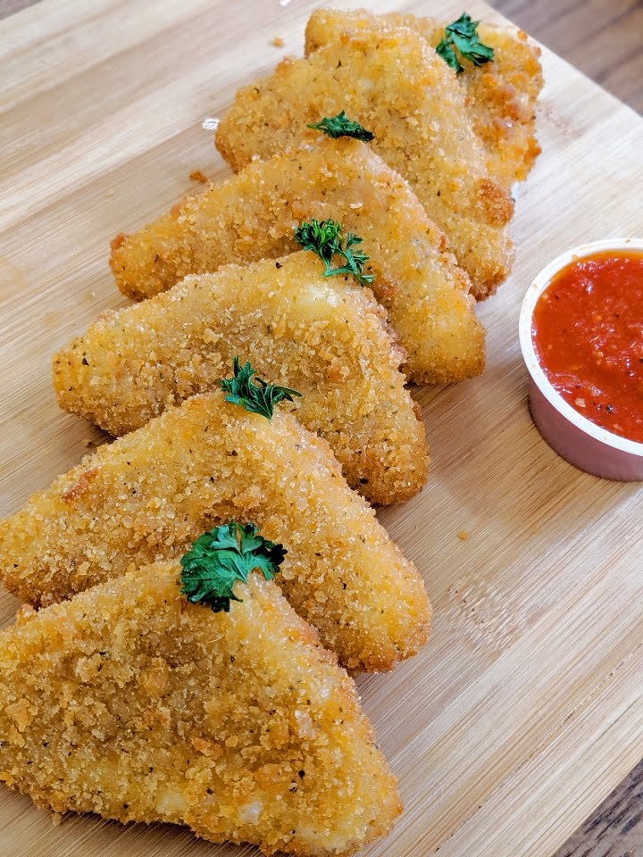 Brix & Stones Pizzeria by null