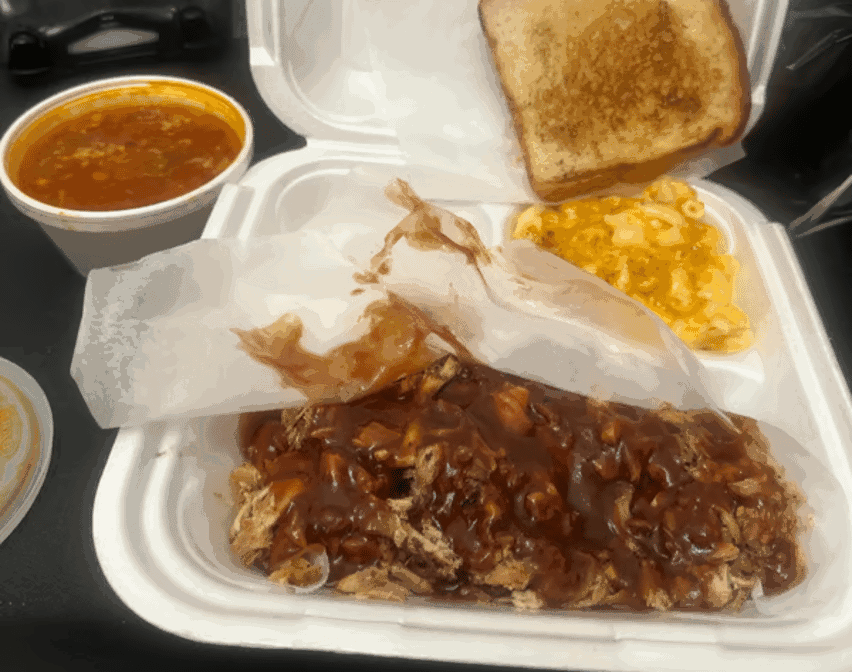 Mr. Pig's Smokehouse by null