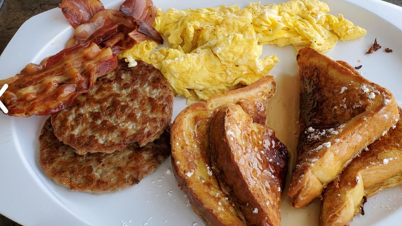 Foxy's Restaurant by null