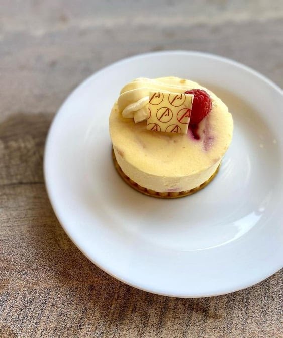 Alon’s Bakery & Market by null
