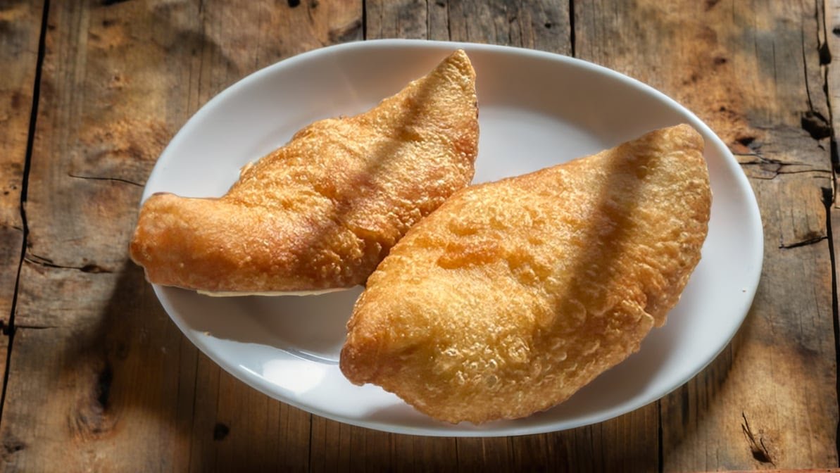 Lahmajo House by null