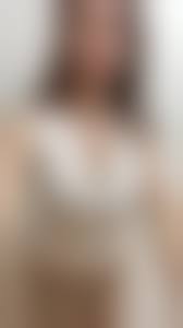 素人熟女個人撮影|最近 多忙になりツイが思う様に更新出来てませんでした 個人的にお寺の枯山水や回遊式庭園が好きですが、神社特有の色鮮やか色が大人女子の心を惹きつけます  #宝登山神社 #恋みくじ #恋愛御守り #薫 #熟女 #Kカップ #ポトレ #ポートレート撮影 ...