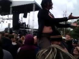 Rock festival campers bare tits ass pussy for beads jpg x Women flashing at concerts