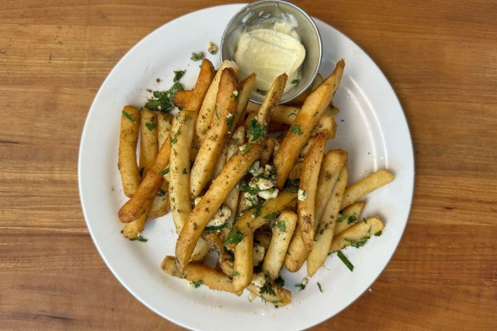 DISTRICT Downtown Diner by null