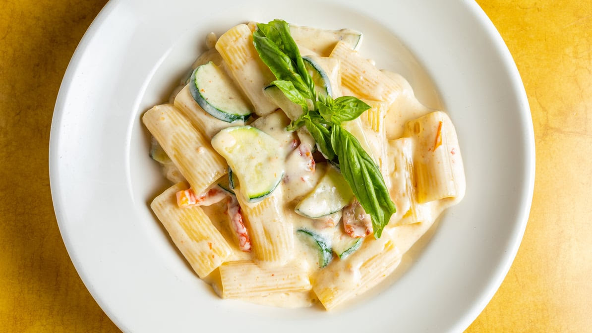 Tre Sorelle by null