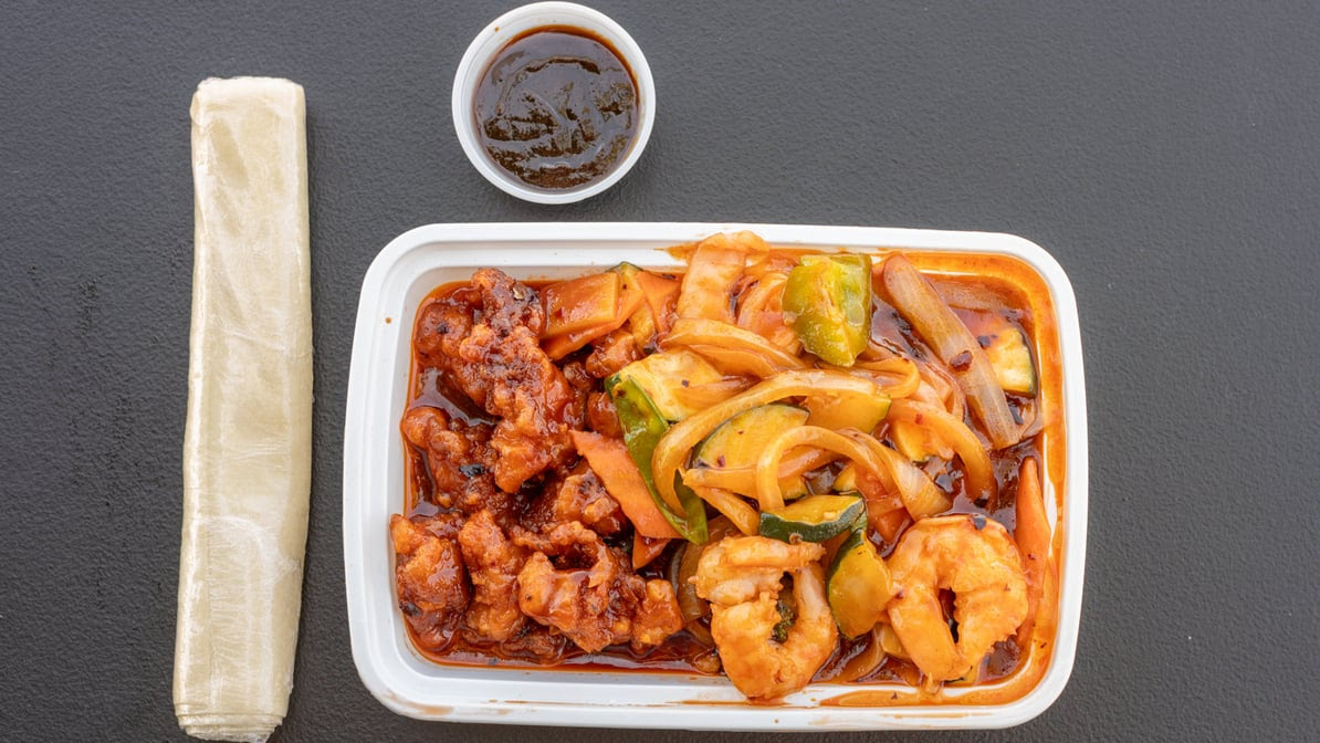 China Wok by null